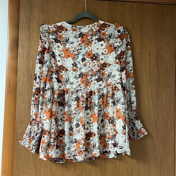 size large Hayden floral long sleeve blouses - Picture 6 of 8